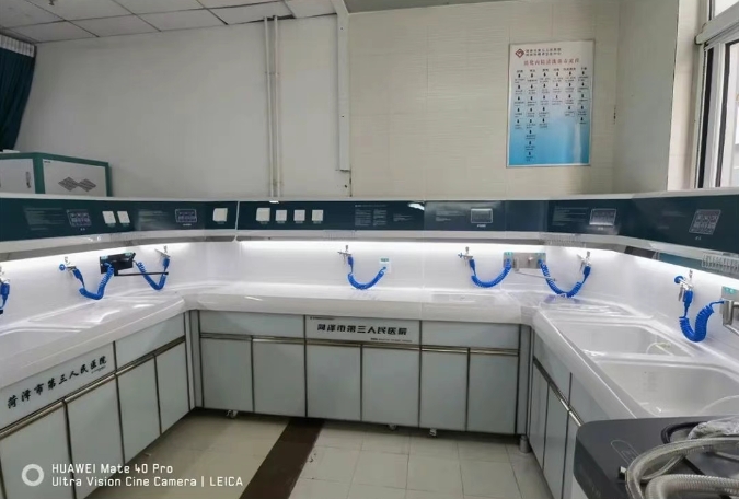 山东菏泽市第三人民医院（老院）内镜清洗工作站、纯水机安装调试完成