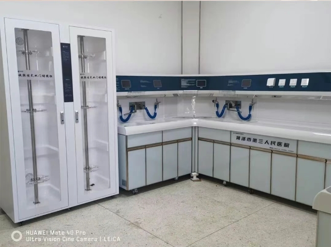 山东菏泽市第三人民医院（新院）内镜清洗工作站、内镜储镜柜安装调试完成
